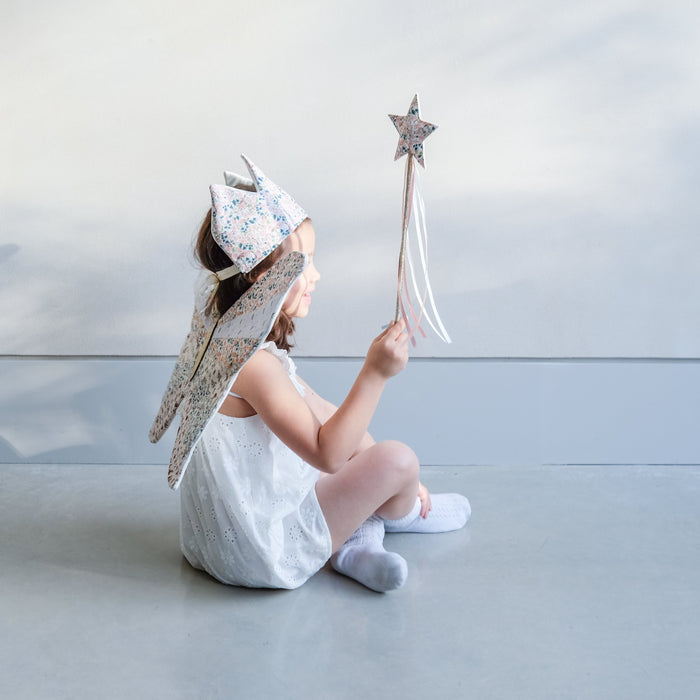 Mimi & Lula | Floral Wand