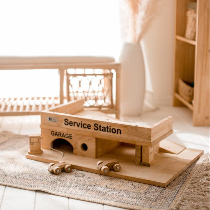 Solid Wooden Service Station