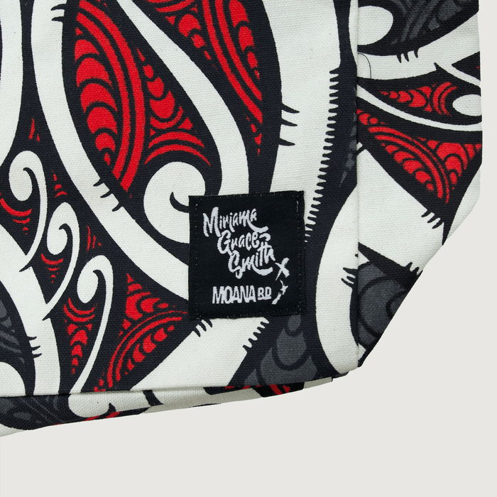 Ōhope Tote - Miriama Grace-Smith