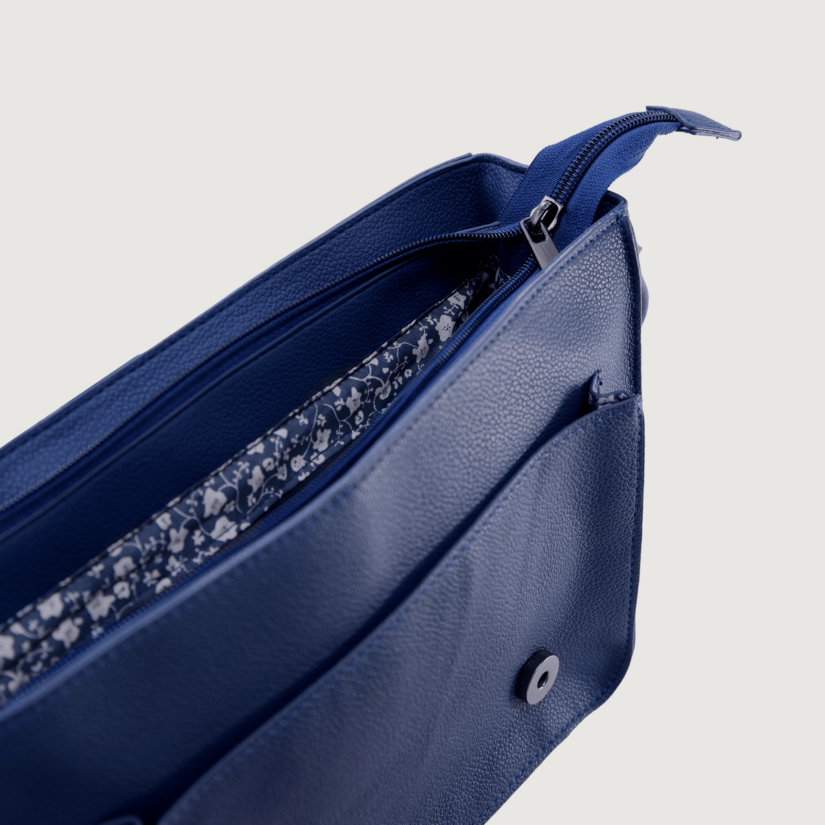 The Primary School Bag