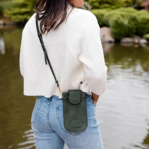 Hello Friday Lexi Phone Bag - Olive