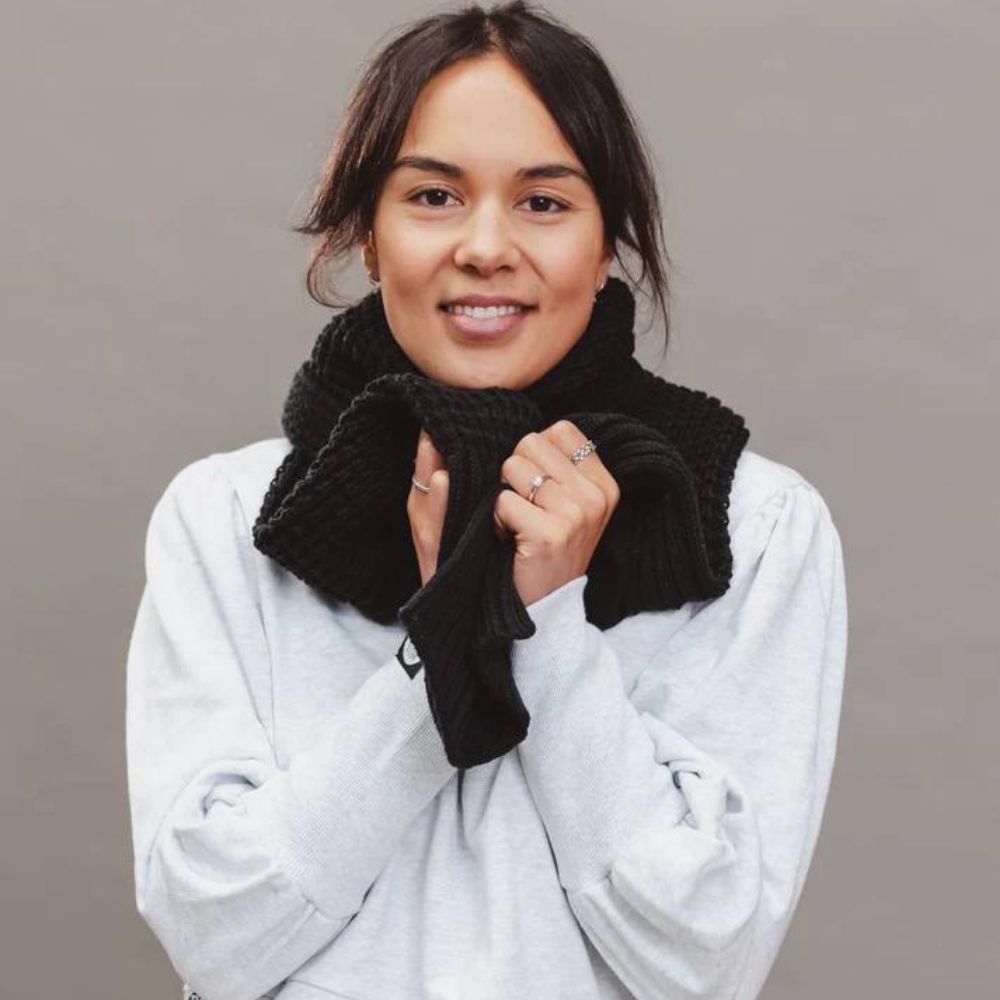 Hello Friday- Pippa Scarf Black