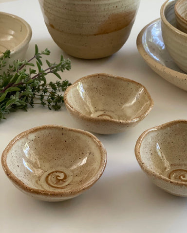 Ceramic Condiment Bowl - Honey Speckled