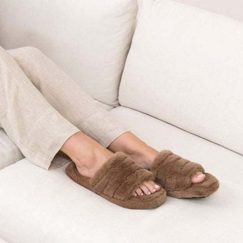 SnuggUps Women's Open Toe Latte