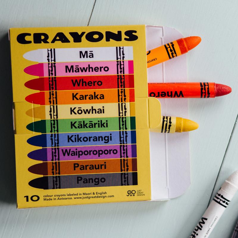 Crayons- Colours in Maori & English