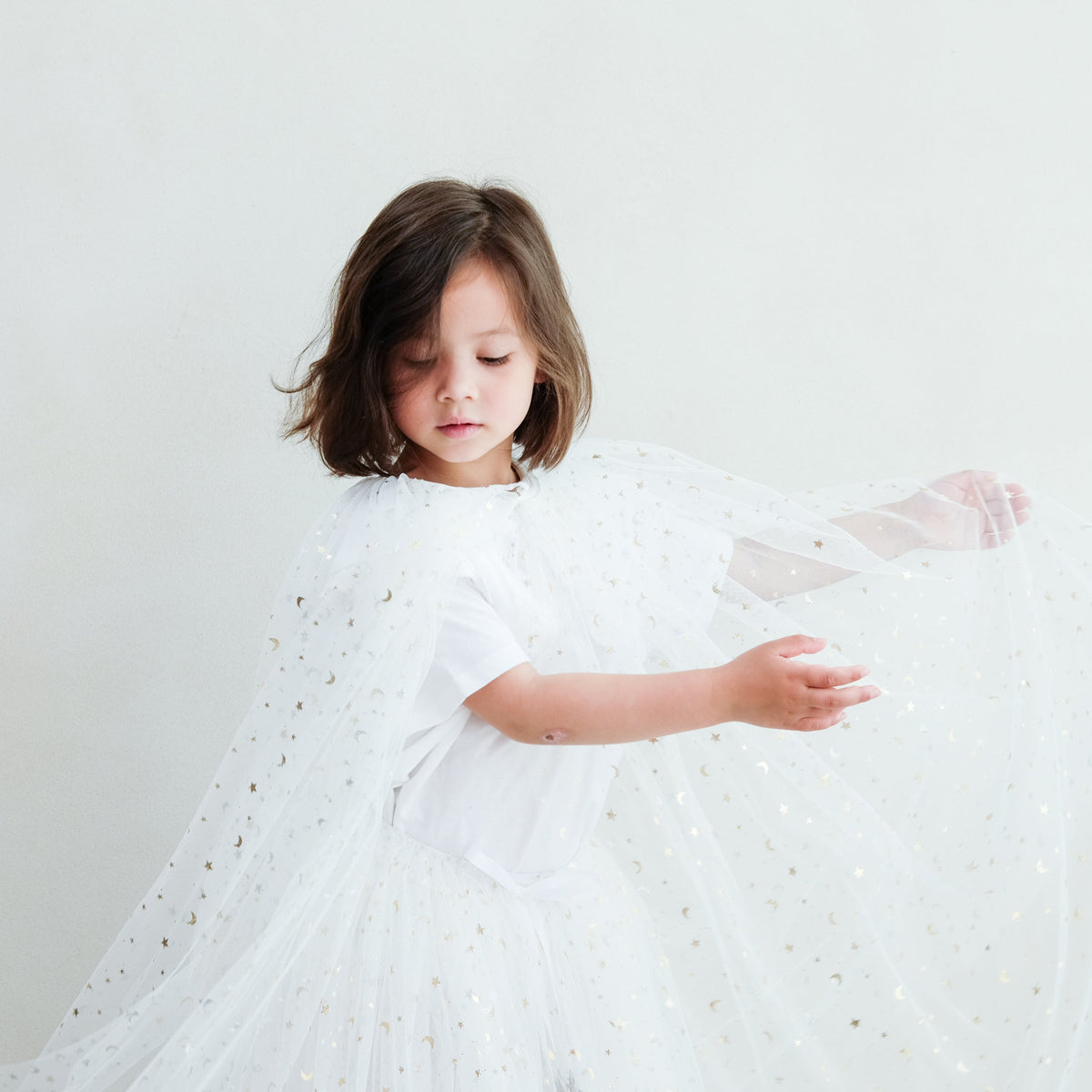 Angel cape white