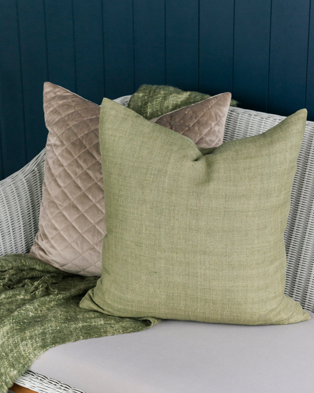 Adria Cushion