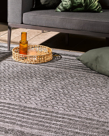 Antigua Graphite Floor Rug