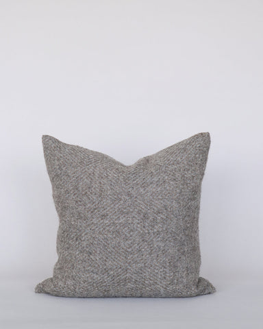 Asola Cushion