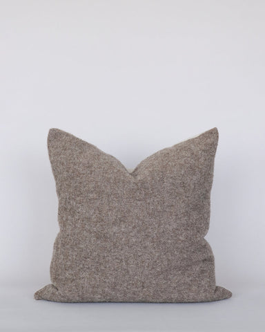 Belizzi Cushion