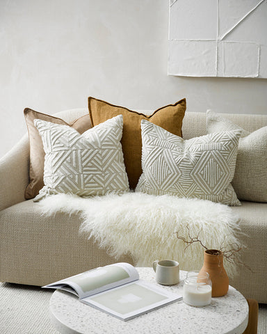 Cassius Cushion