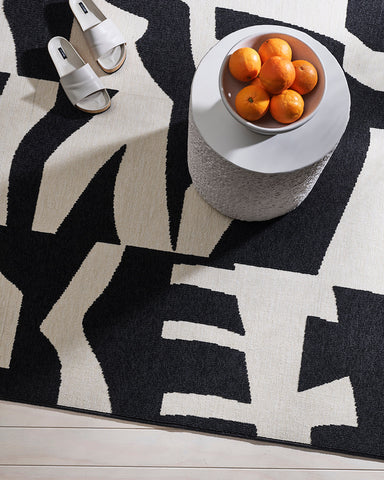 Copacabana Black/Ecru Floor Rug