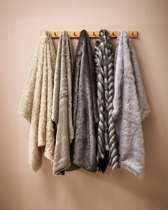 Annalise Faux Fur Throw
