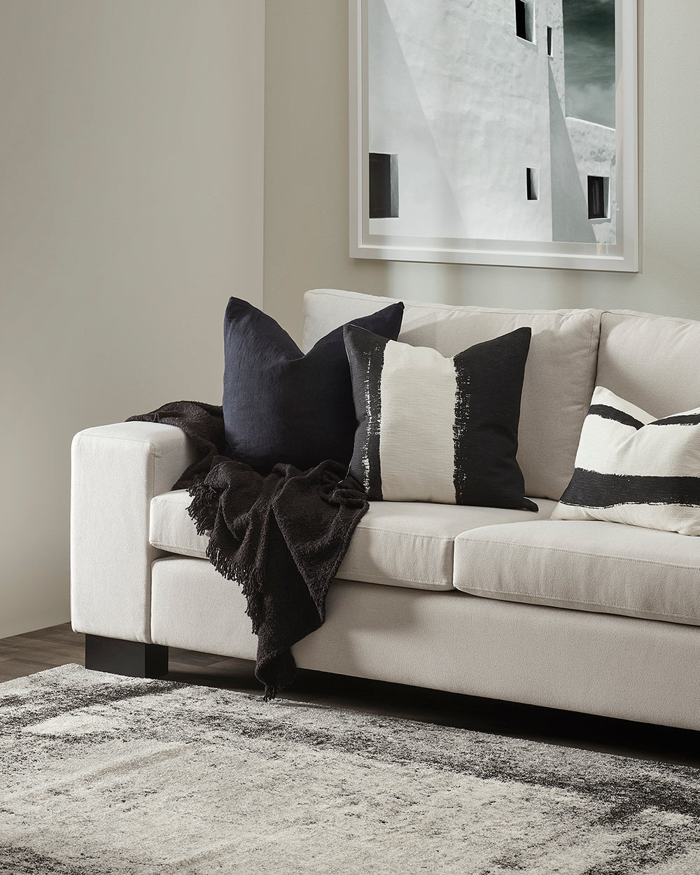 Lily Black Throw