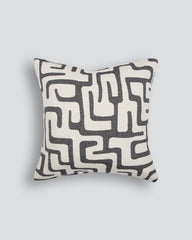 Luxor Ecru/Black Cushion