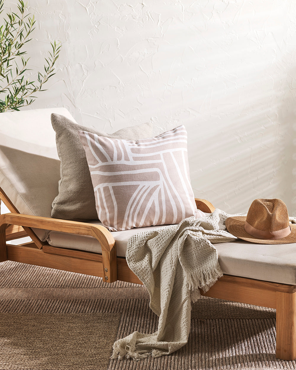 Maze Ecru Cushion