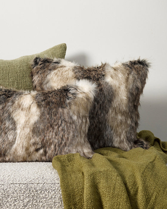 Mountain Wolf Square Cushion