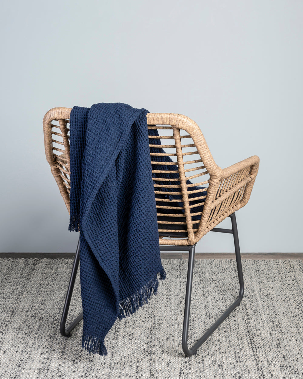 Nicholas Throw