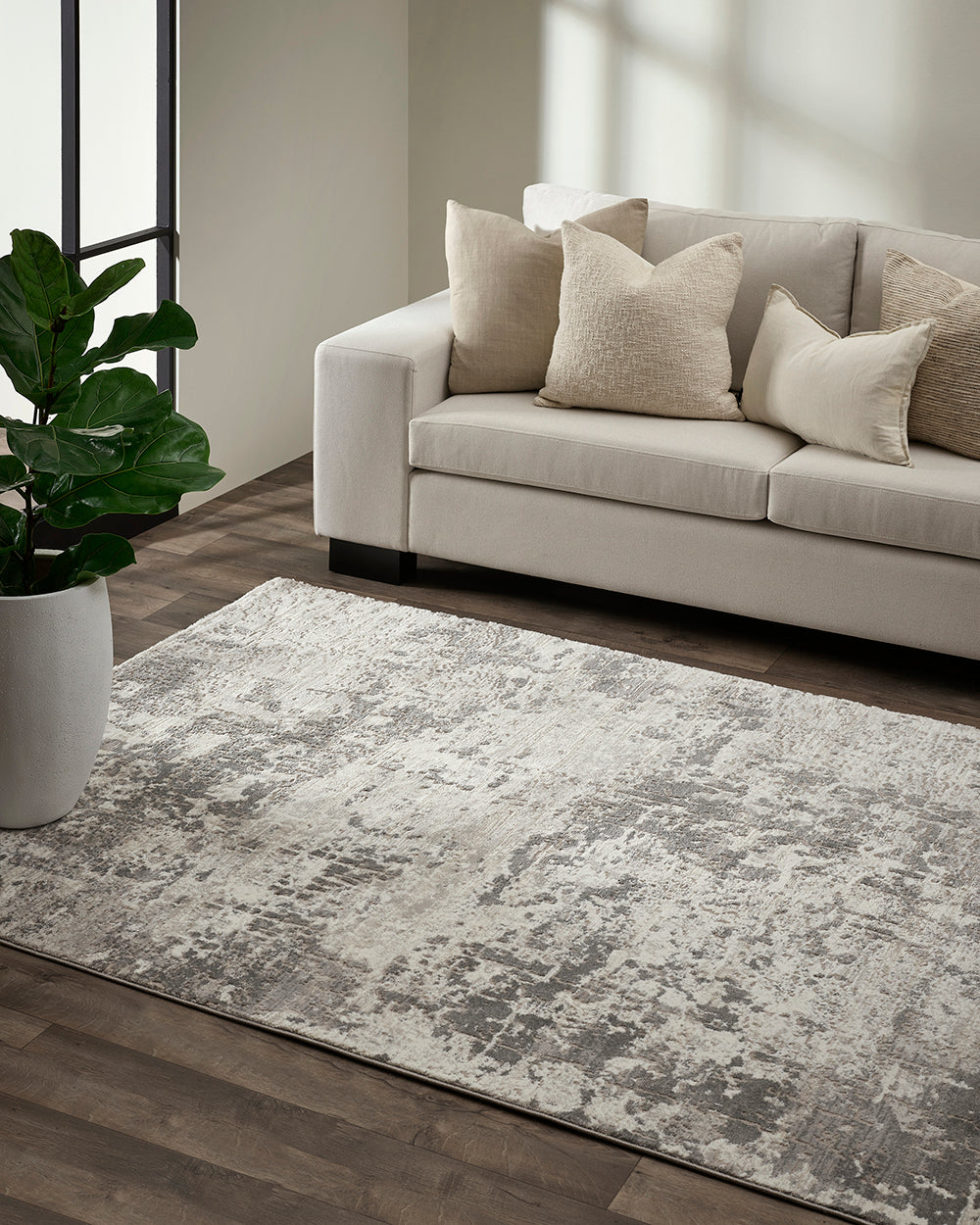 Nova Ecru Floor Rug