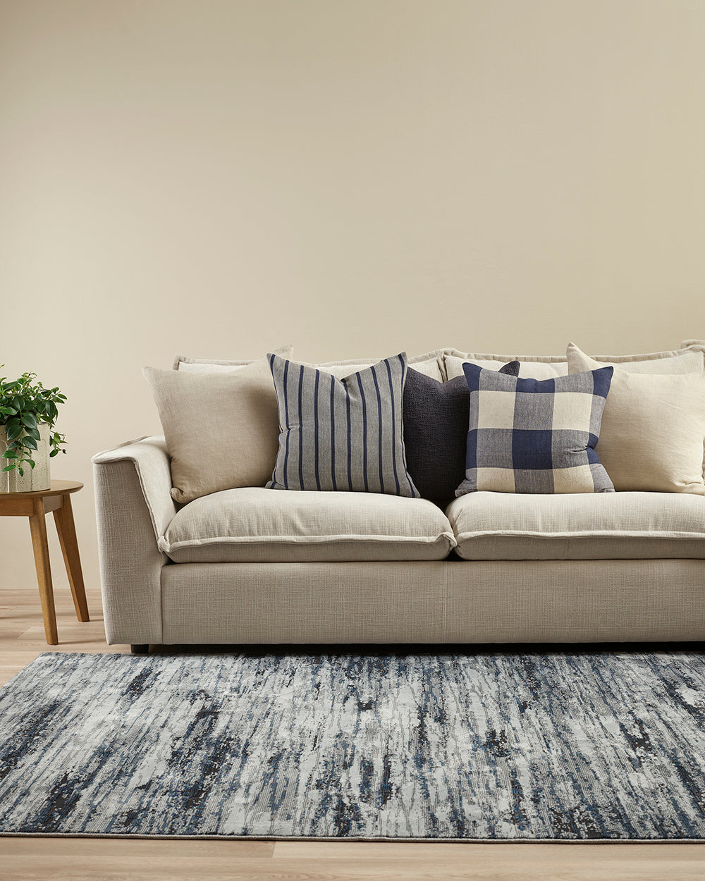 Oscar Denim Cushion