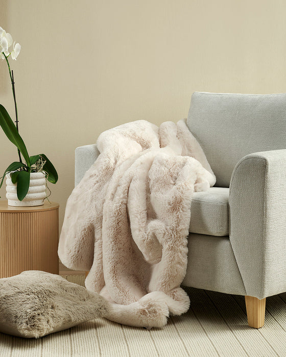 Pelage Ivory Throw