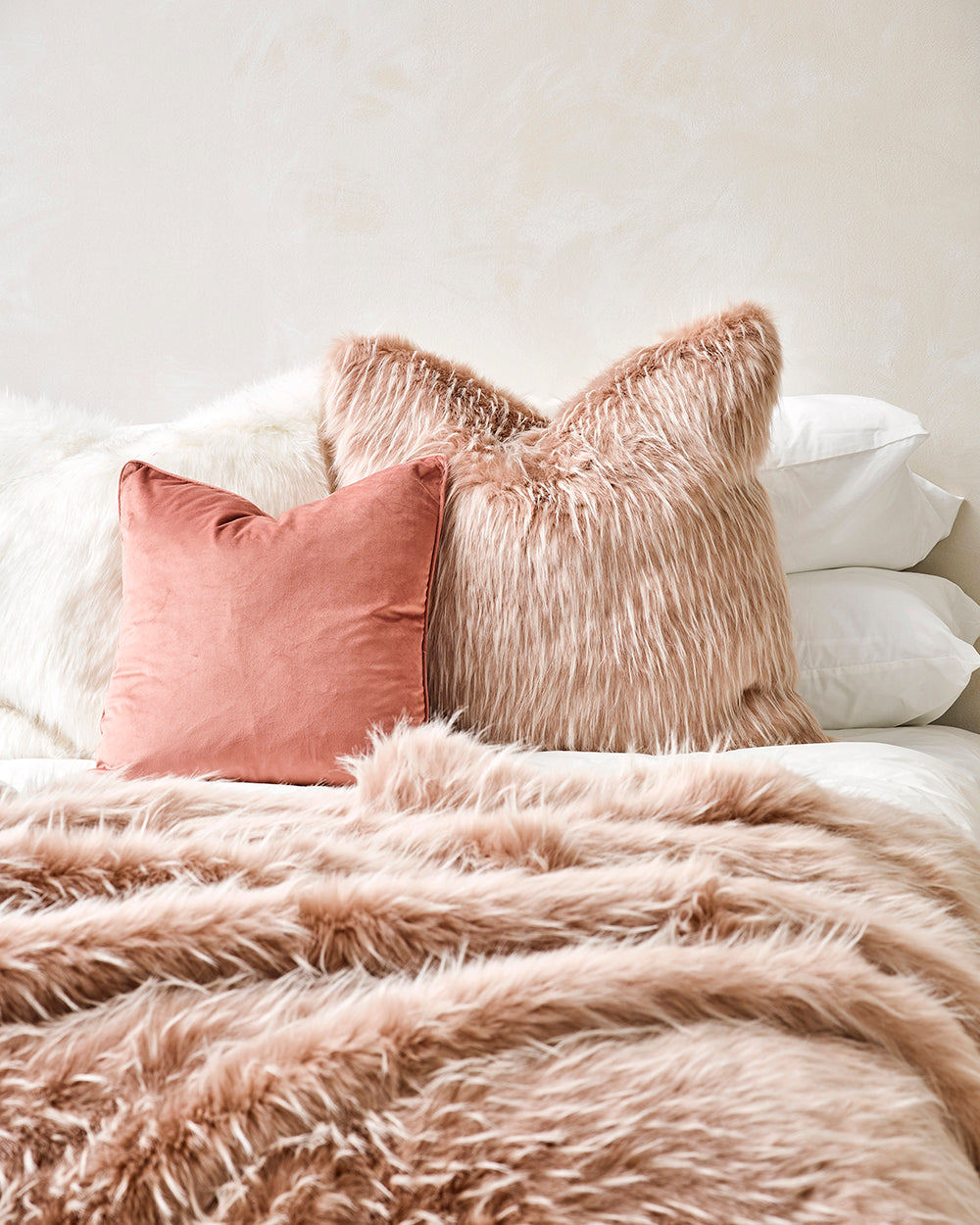 Peony Plume Throw