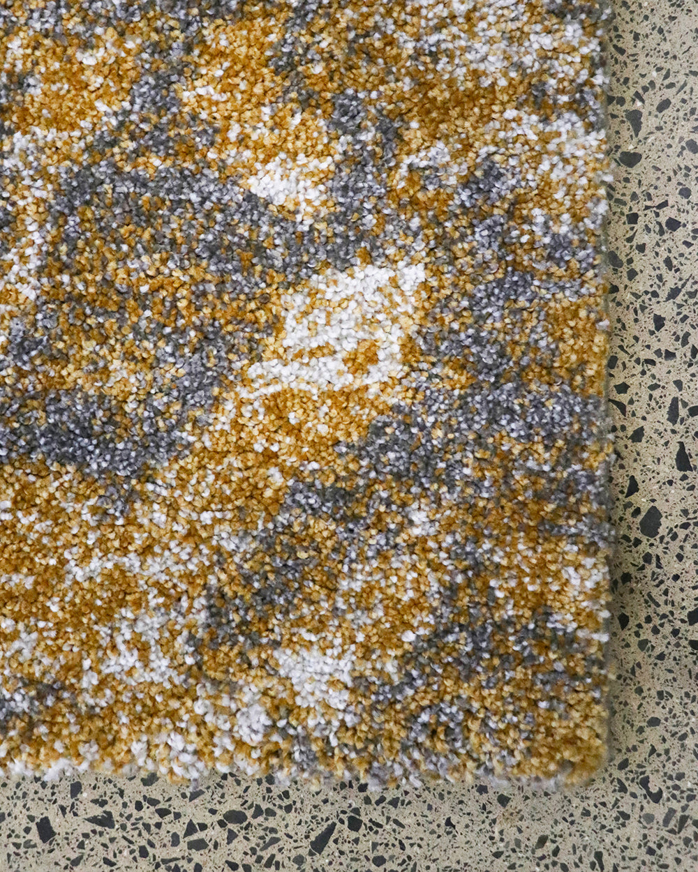 Roche Floor Rug