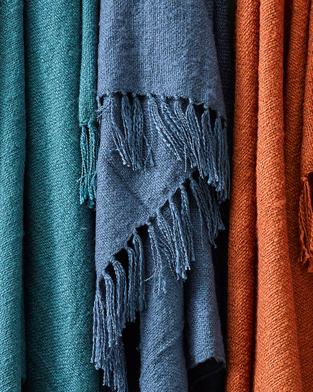 Ollo Serenade Throw