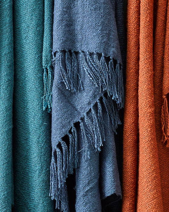 Ollo Serenade Throw